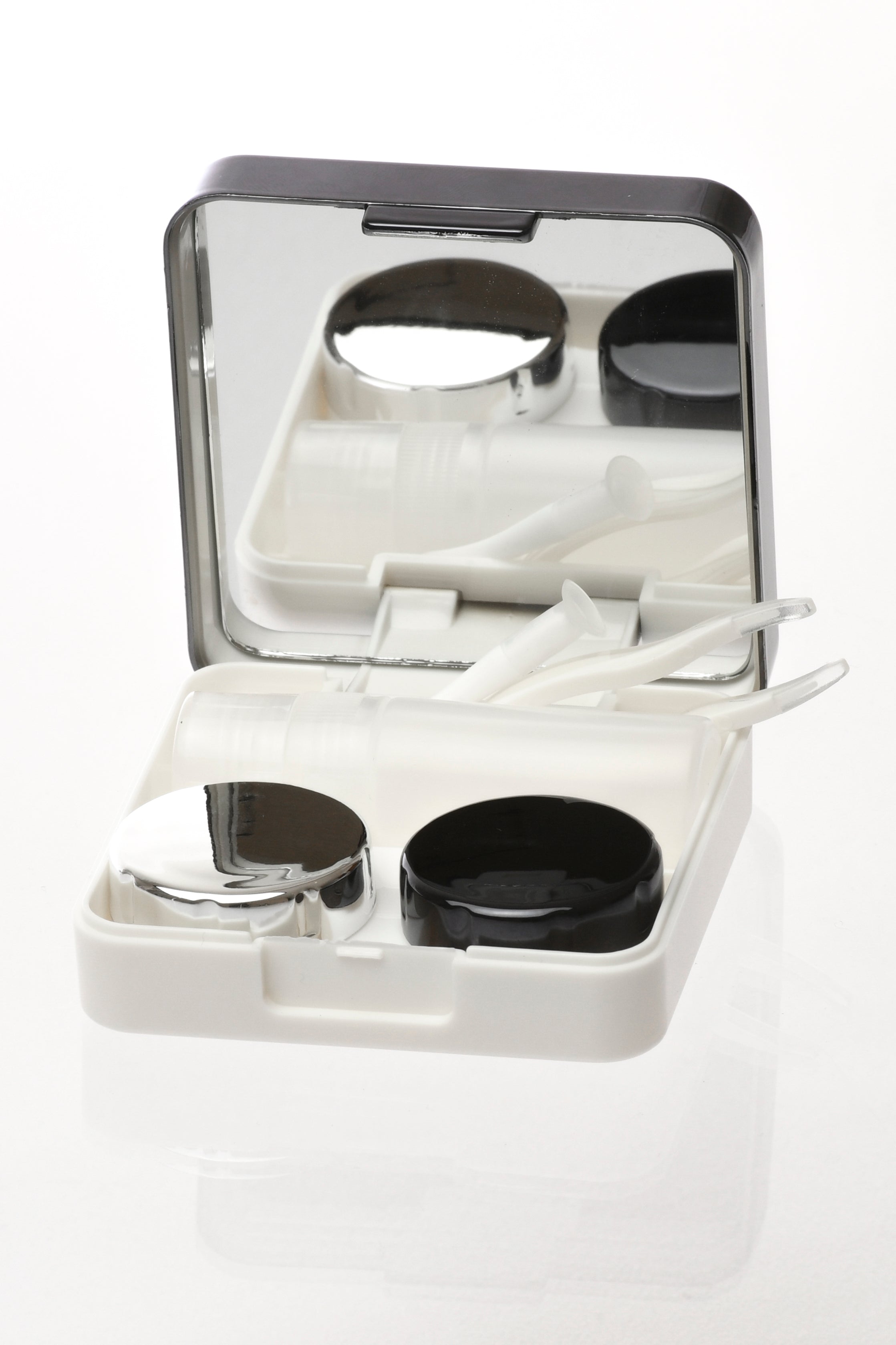 Estuche Cuadrado Negro/Plateado